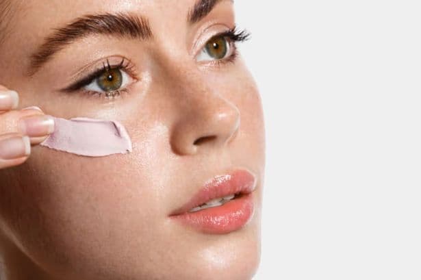 Shoppers save £134 on skincare bundle that 'softens crows feet' and makes skin 'feel plumper'