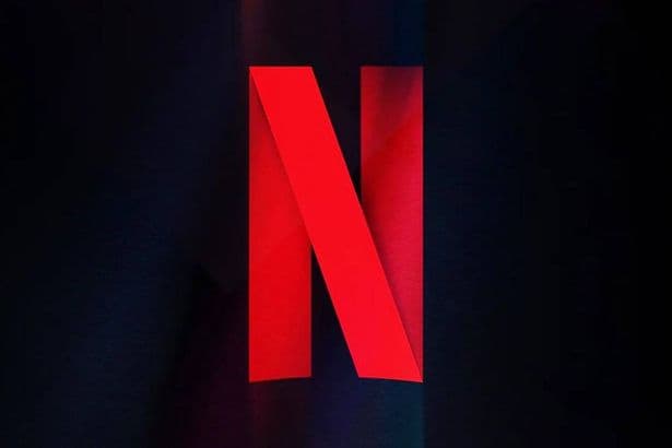 ‘Masterpiece’ 90s cult classic based on ‘sensational’ novel is now on Netflix