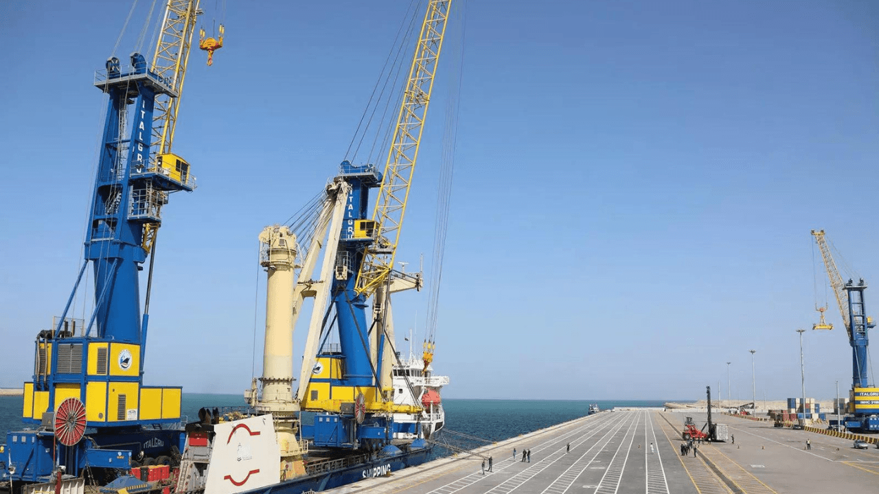 Iran backs Chabahar port, ready to expand ties with India