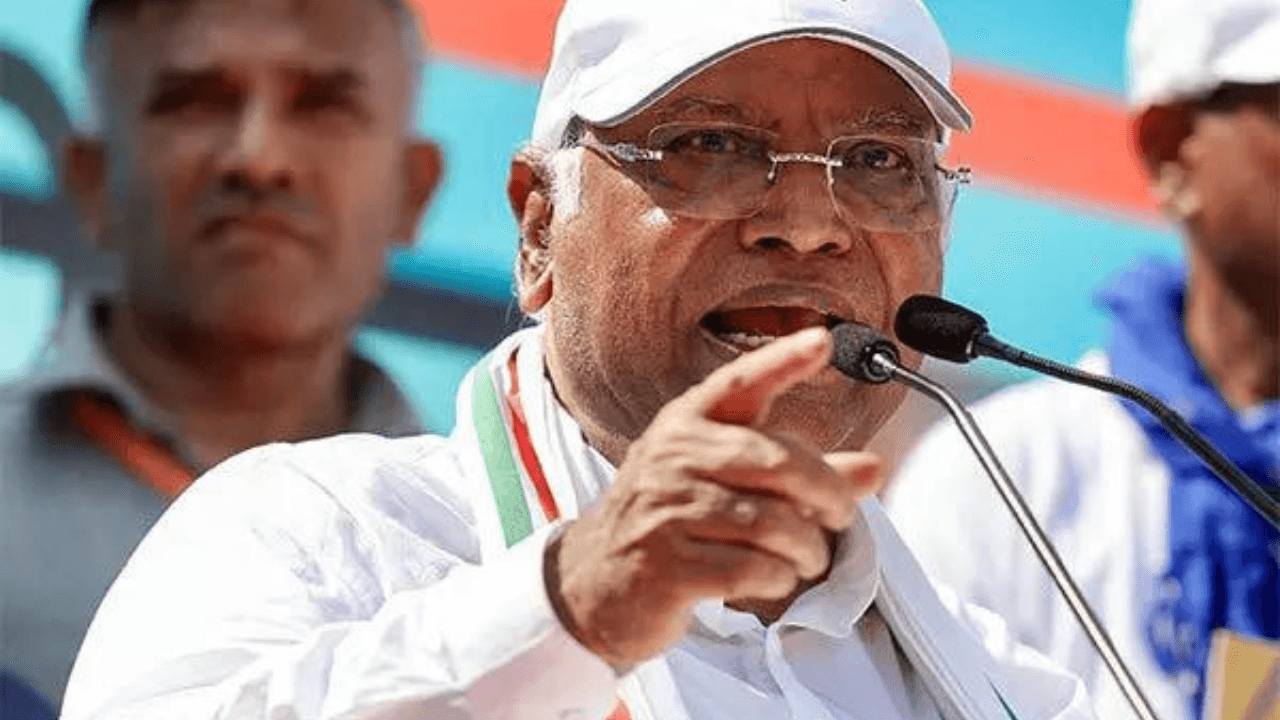 'PR hungry': Cong slams Centre over 'utter chaos' at AI Impact Summit; Vaishnaw replies