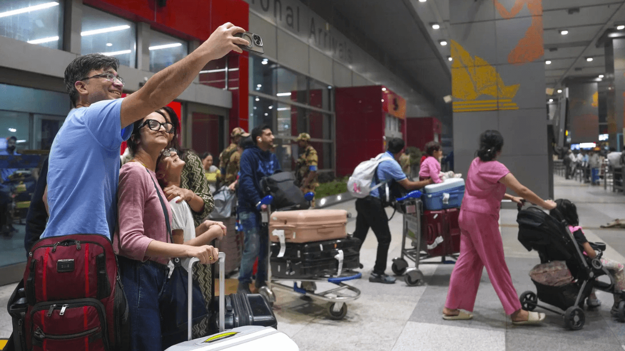 Flights from West Asia resume, bring stranded Indians home; IndiGo plans 10 relief flights from Jeddah