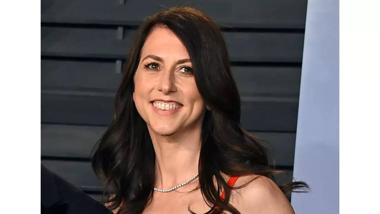Jeff Bezos' ex-wife makes another 'record-setting gift of $42 million'