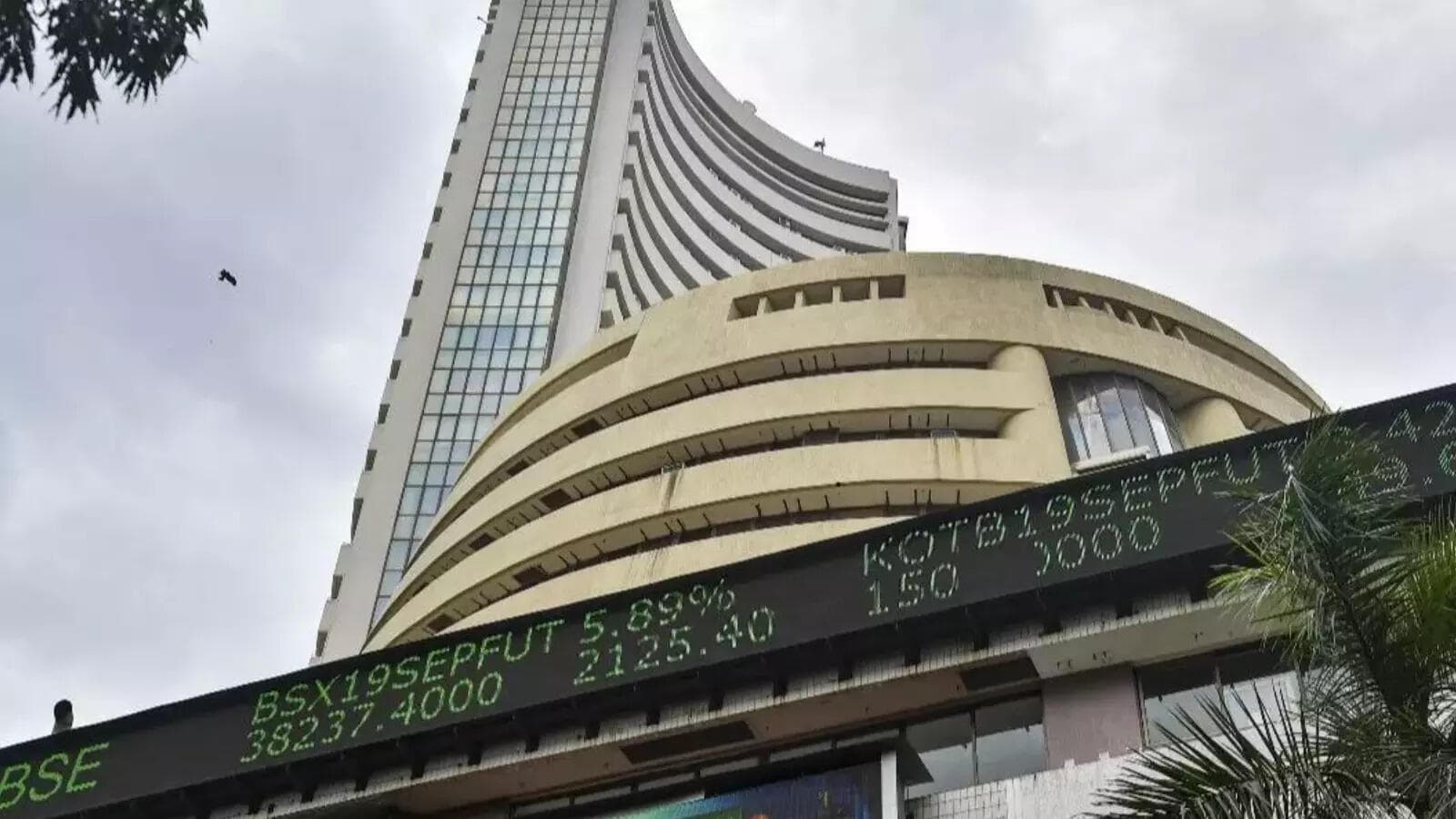 Upcoming week at Dalal Street: Middle East conflict, crude oil trends to guide markets