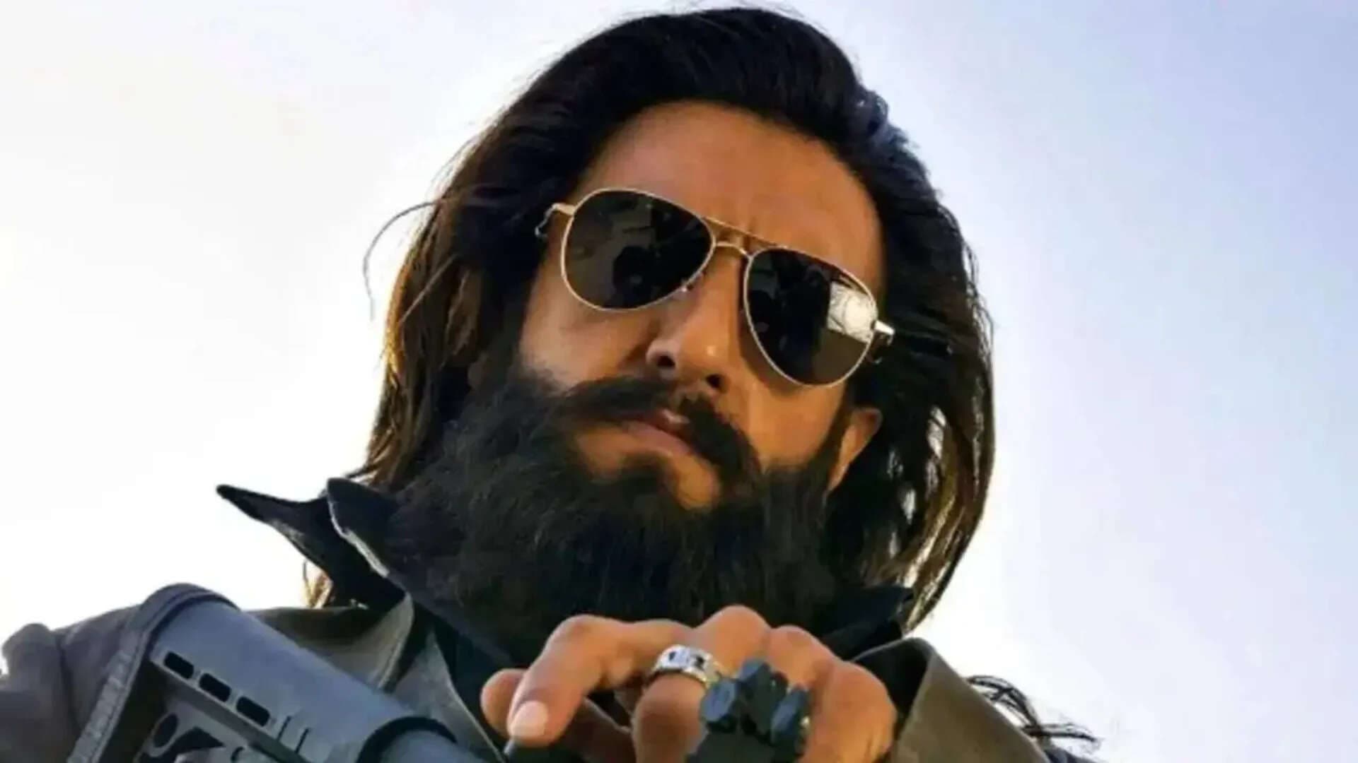 'Dhurandhar 2' collection day 20: Ranveer Singh film surges past Rs. 1,025 crore