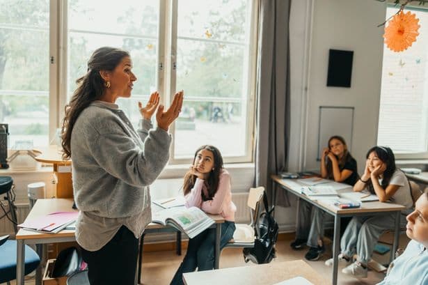 'I’ve been a teacher for 30 years - children swipe books and aren't toilet trained'