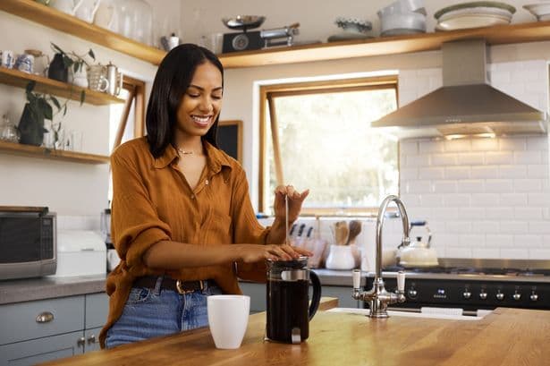 The £1.19 collagen powder for coffee scientifically shown to support anti-ageing