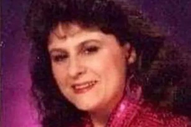 Mum who vanished just before Christmas 2001 seen for first time in 24 years
