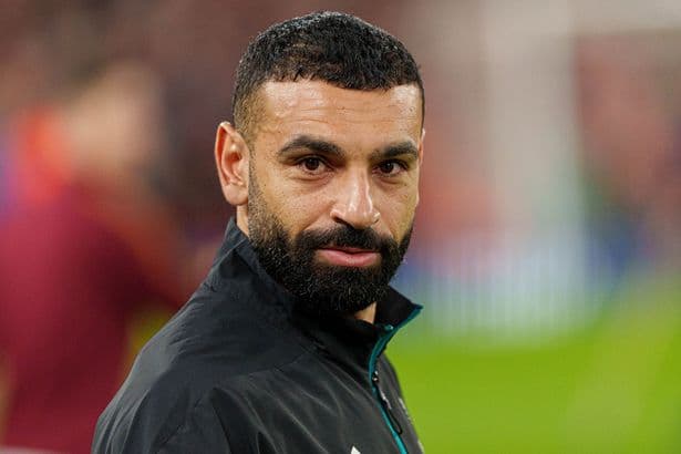 Mohamed Salah and Liverpool strike free transfer agreement in shock decision