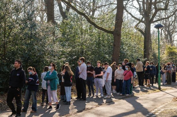 Meningitis alarm was only raised TWO DAYS after NHS hospital had cases