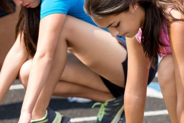 Dad praised for response to teacher who asked for 'proof' daughter is on her period