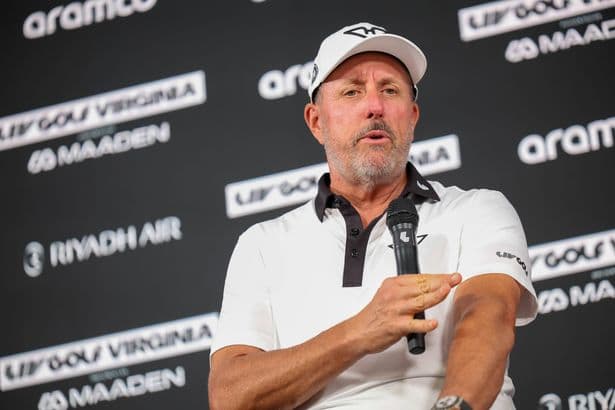 Phil Mickelson pulls out of the Masters in sudden decision days before event