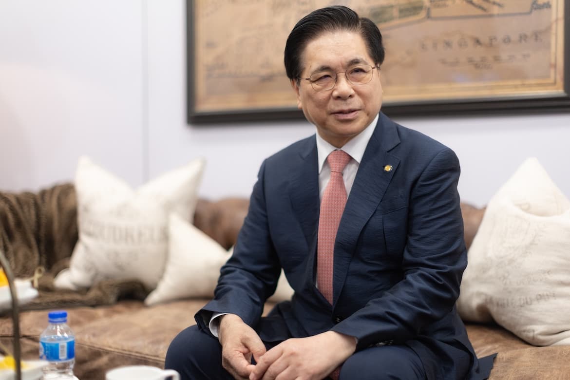 Every Day, We Must Be Filled With The Holy Spirit, Again And Again: An Interview With Dr Younghoon Lee